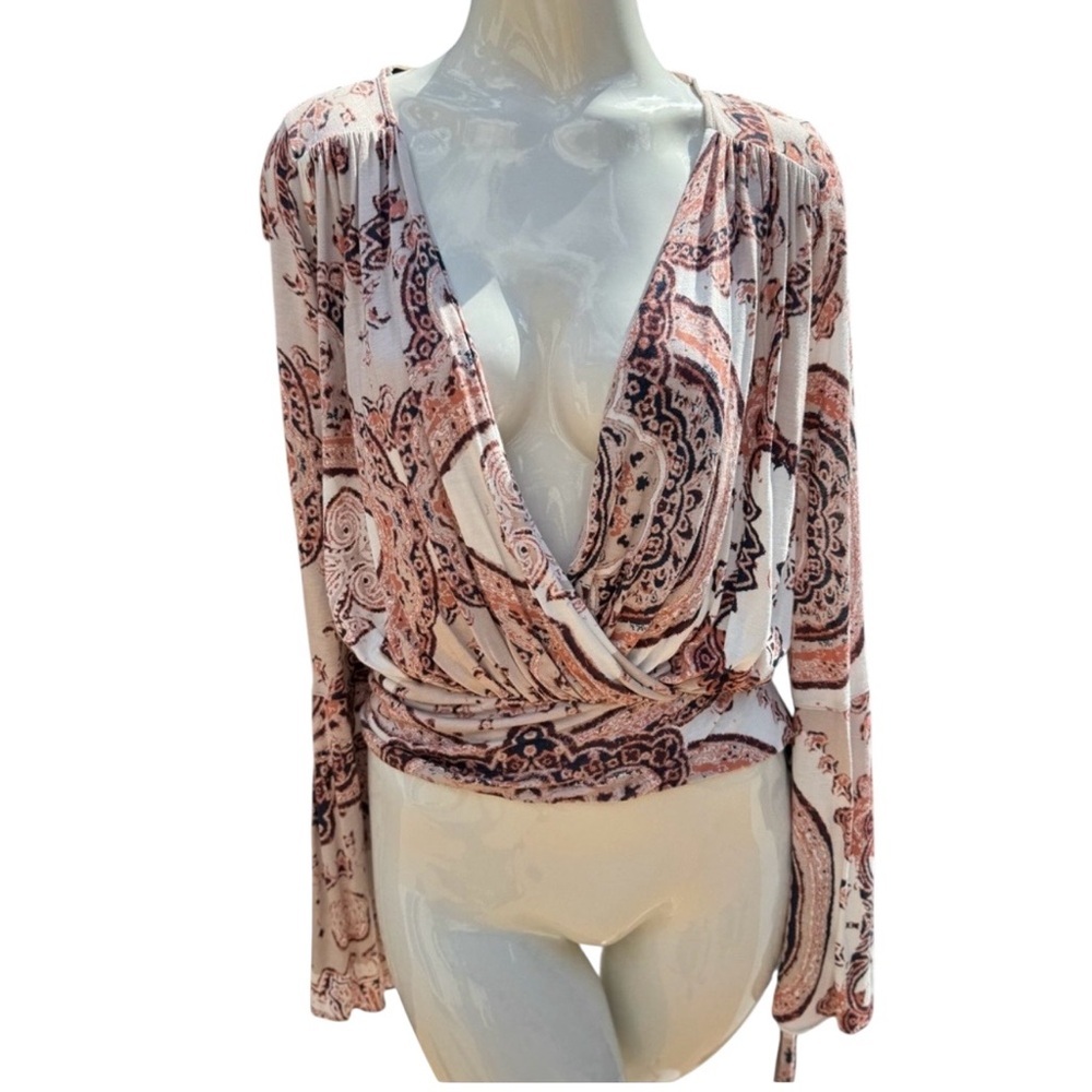 Free People Boho Paisley Wrap Fiona Top Bell Sleeve Top size XS NWTS